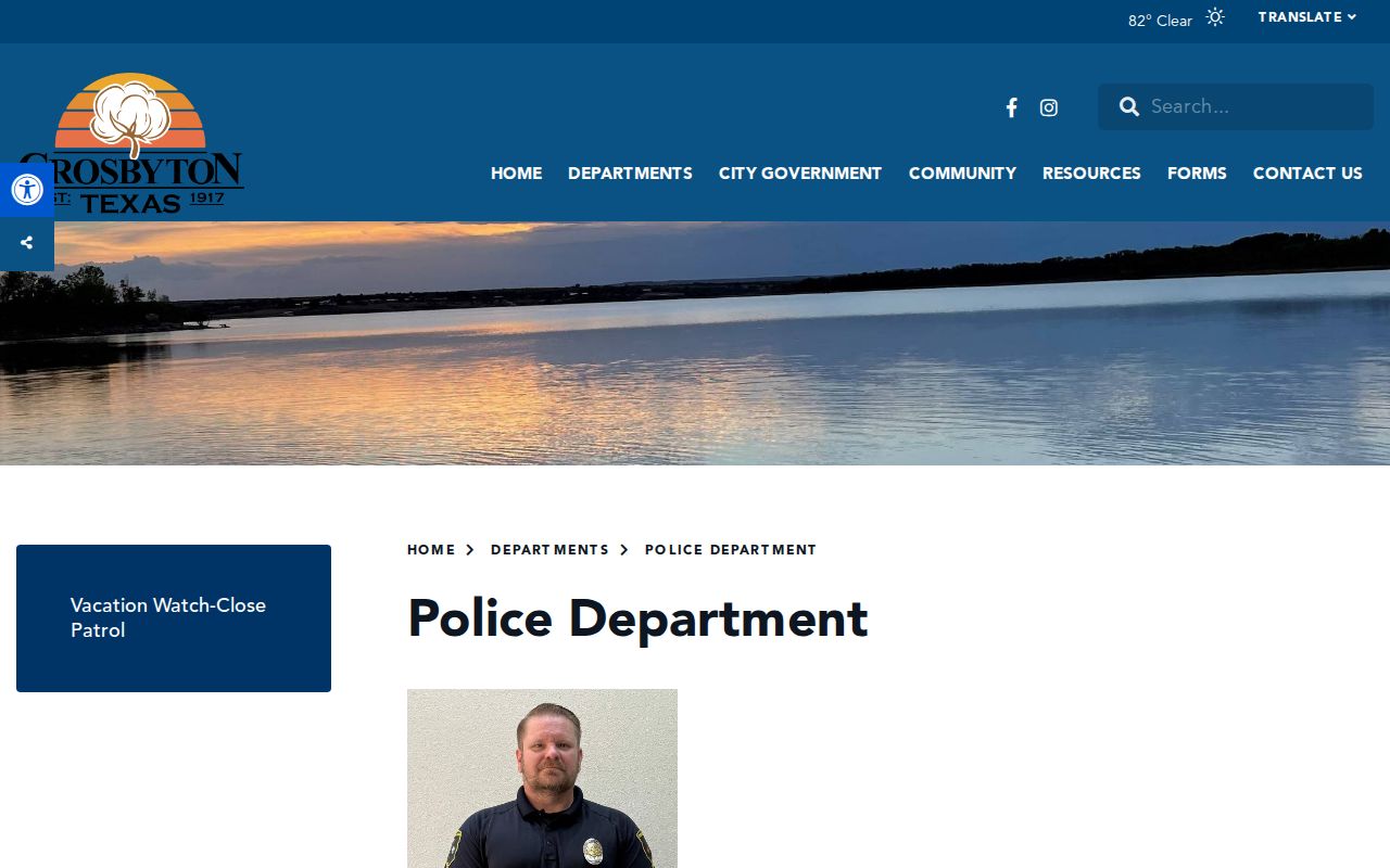 Official Crosbyton Police Department contact page, used to verify city police contact information and the absence of a public arrest log